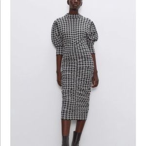 New Zara Black White Jacquard fitted Dress Midi S